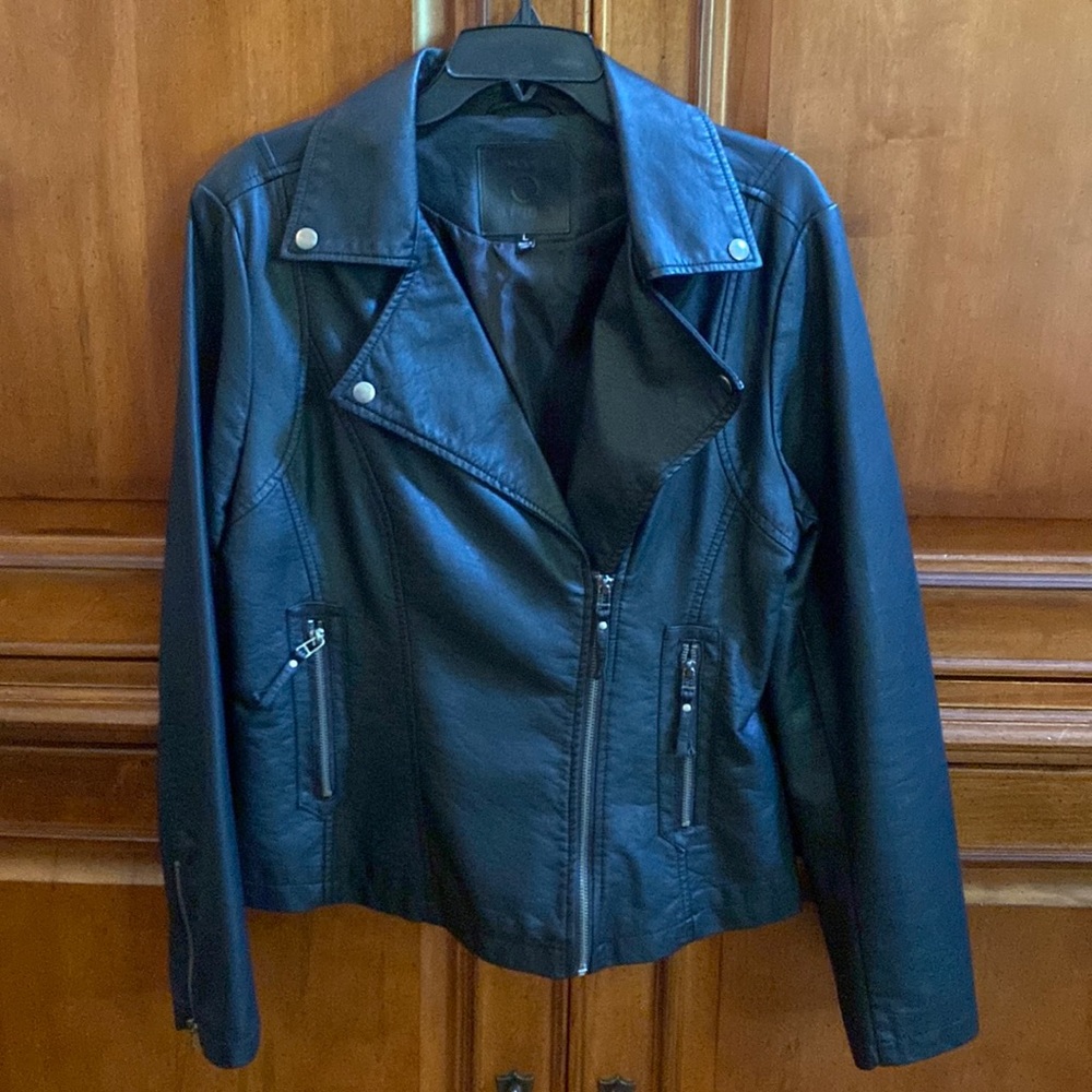 Leather-Like Lightweight Jacket - image 1